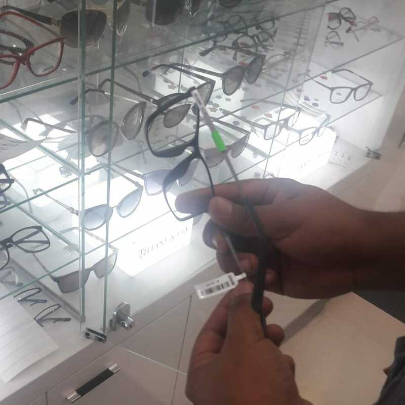 etiquetado de lentes